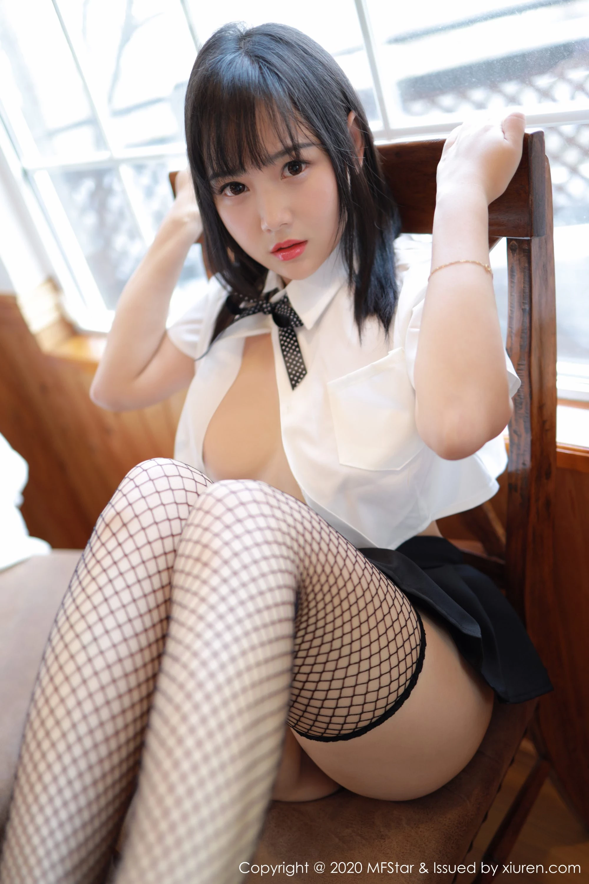 [MFStar模范学院系列]2020.01.13 VOL.255 徐微微mia 性感写真[53P]