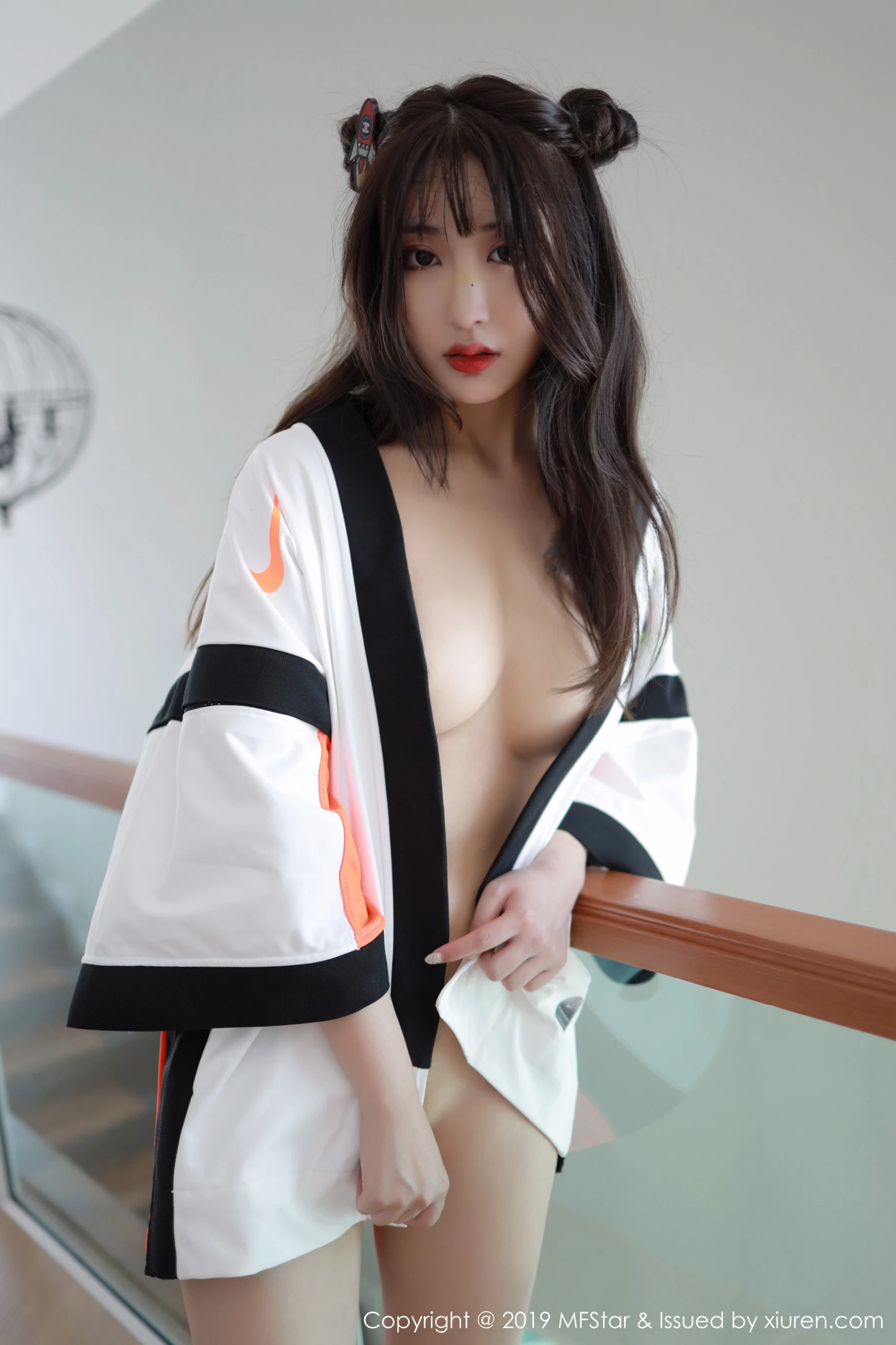 [MFStar模范学院系列]2019.11.04 VOL.226 Betty林子欣 性感写真[46P]