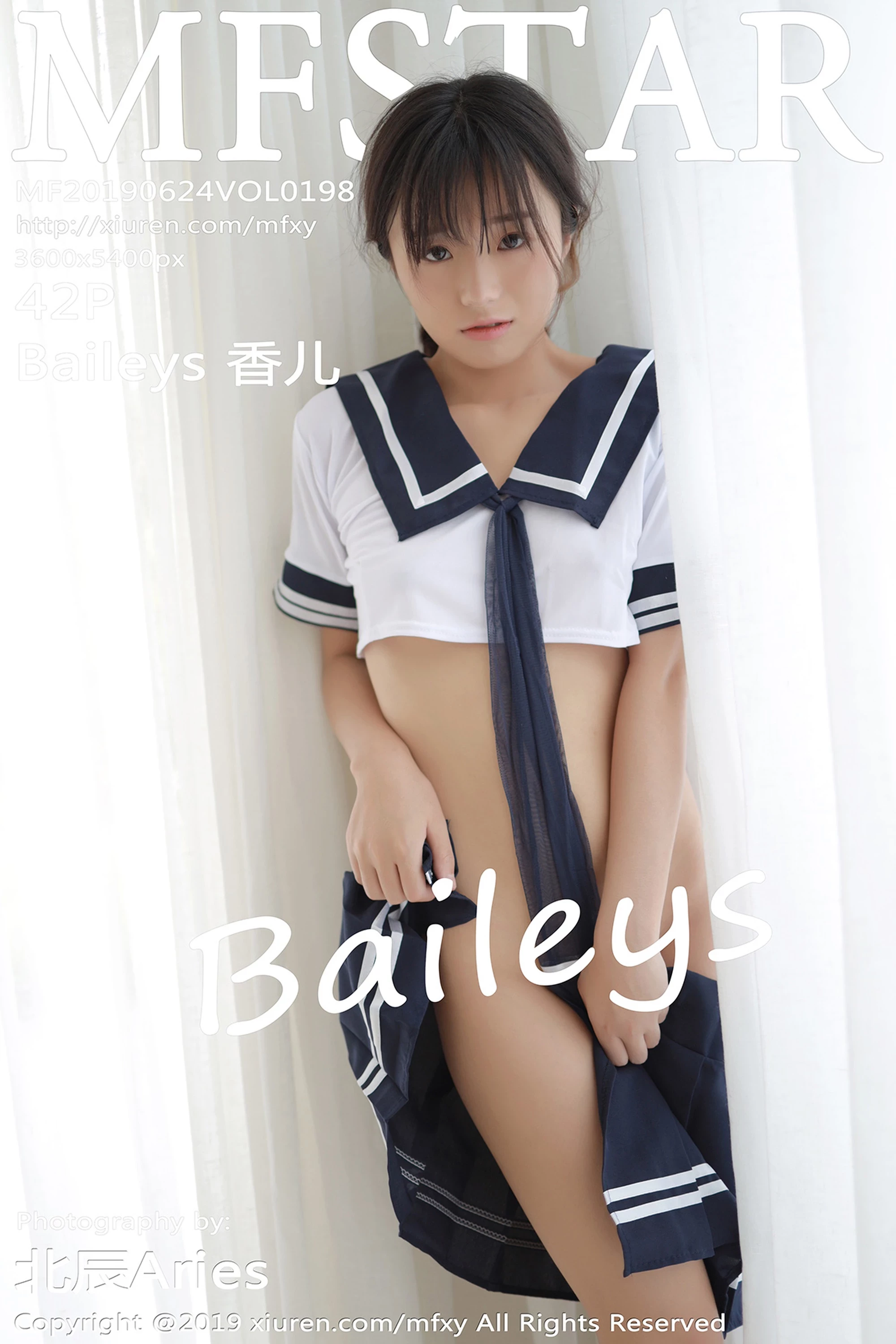 [MFStar模范学院系列]2019.06.24 VOL.198 Baileys 香儿 性感写真[43P]