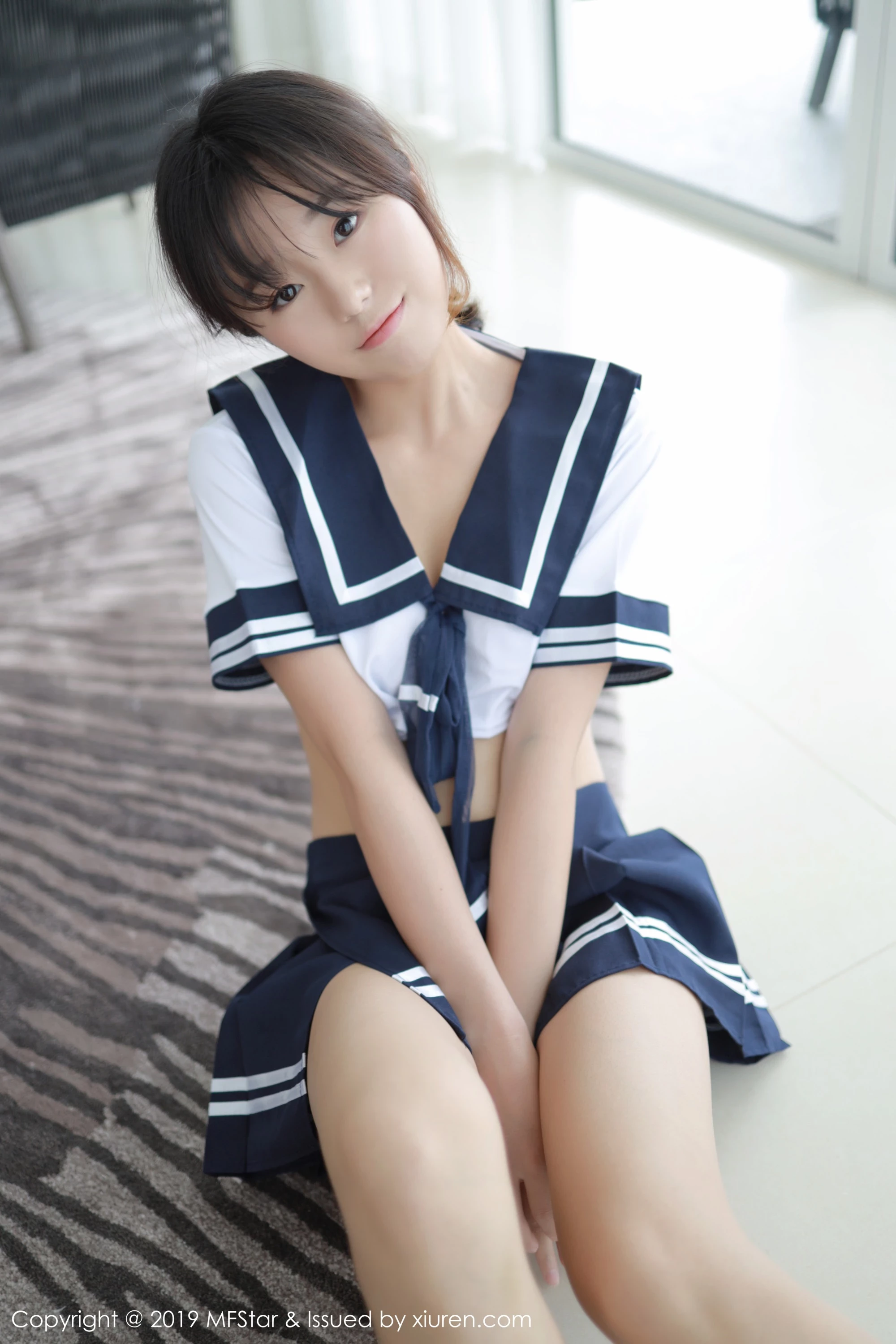 [MFStar模范学院系列]2019.06.24 VOL.198 Baileys 香儿 性感写真[43P]