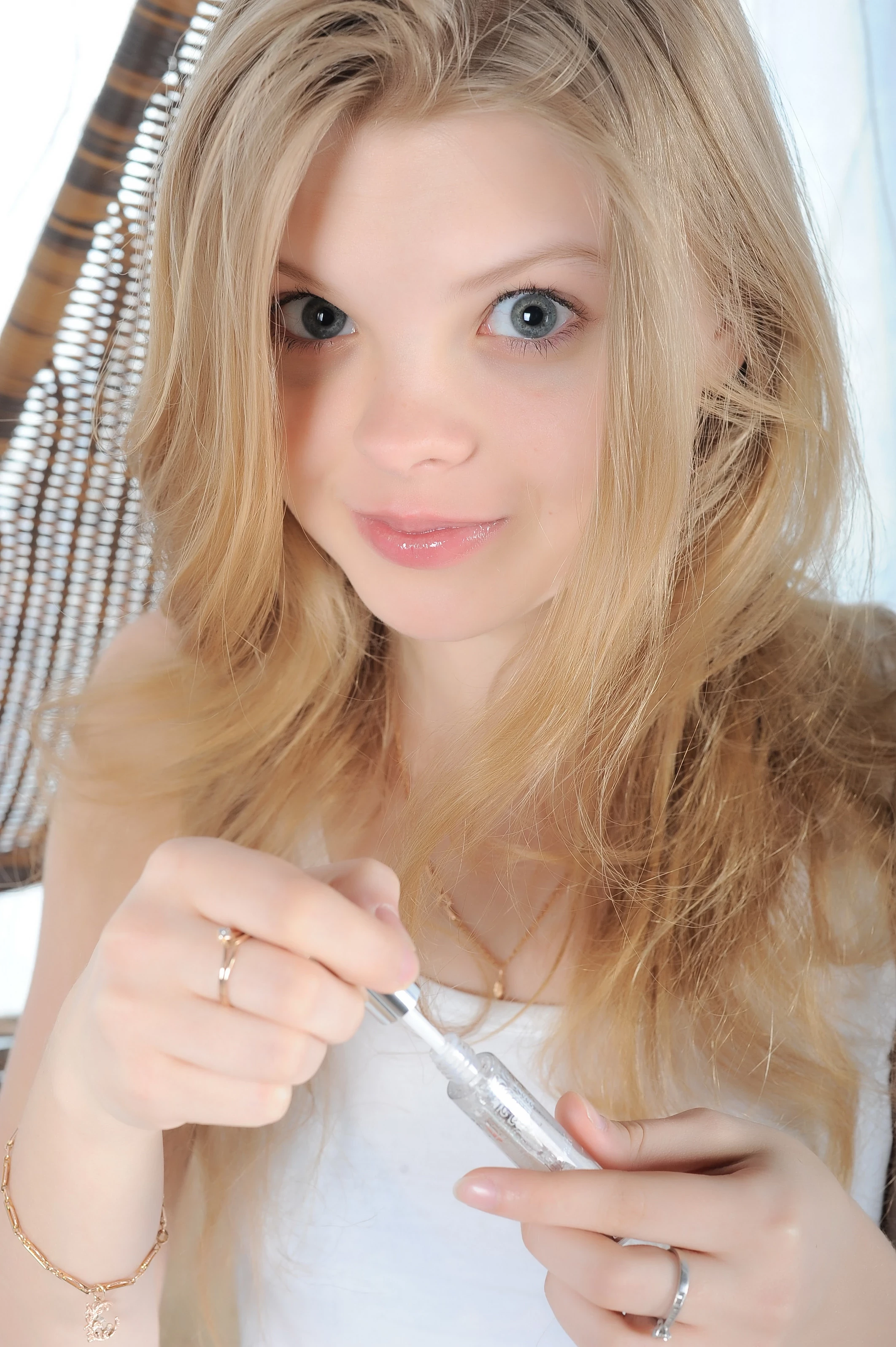 Metart Kisa Margarite [219P]