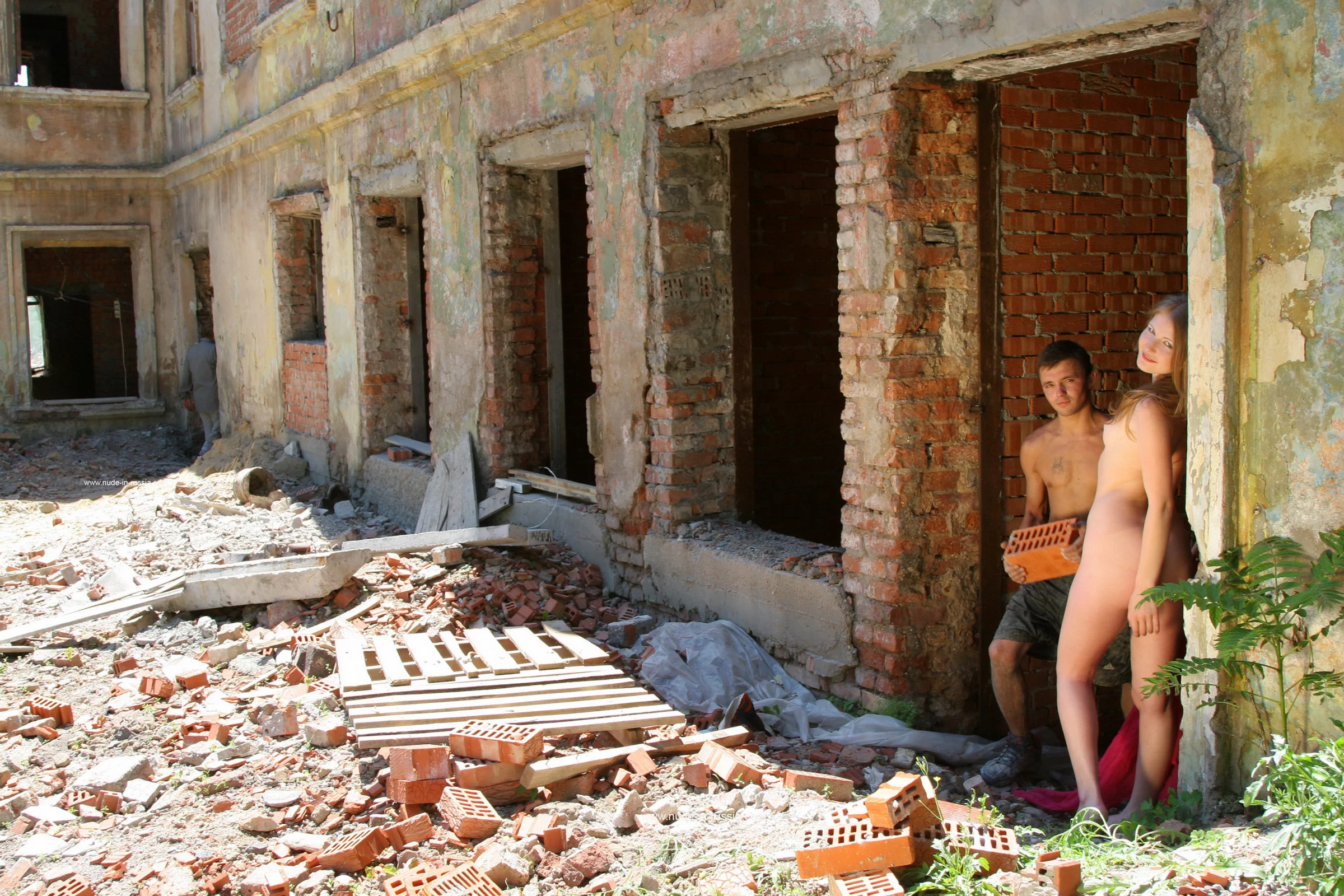 NudeInRussia Natasha Construction In Taganrog [80P]