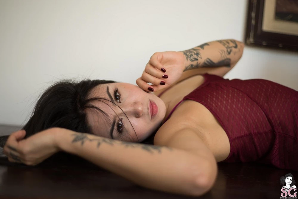 [Suicide Girls] Nayin - Incinerate