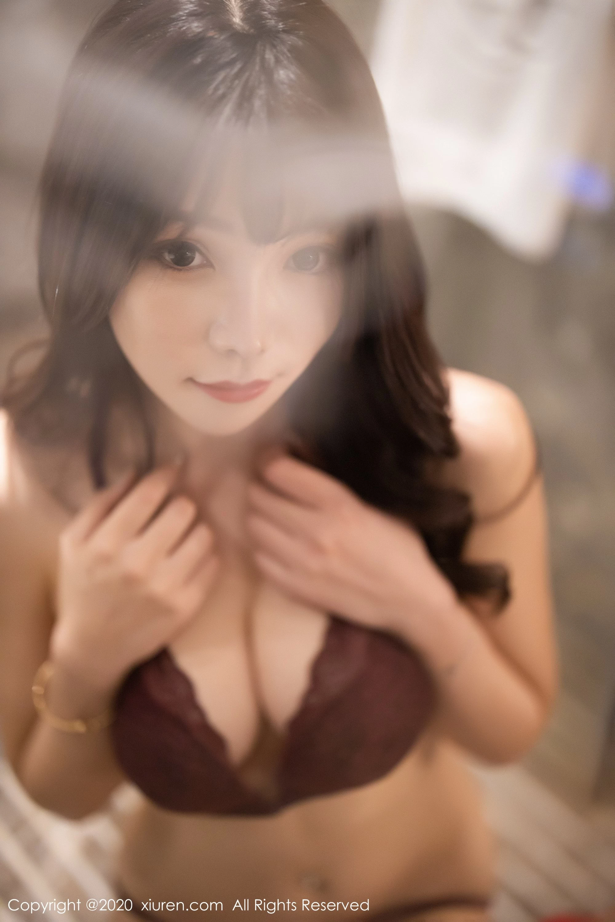 [Xiuren秀人网系列]2020.03.02 No.2019 芝芝Booty 性感写真[72P]