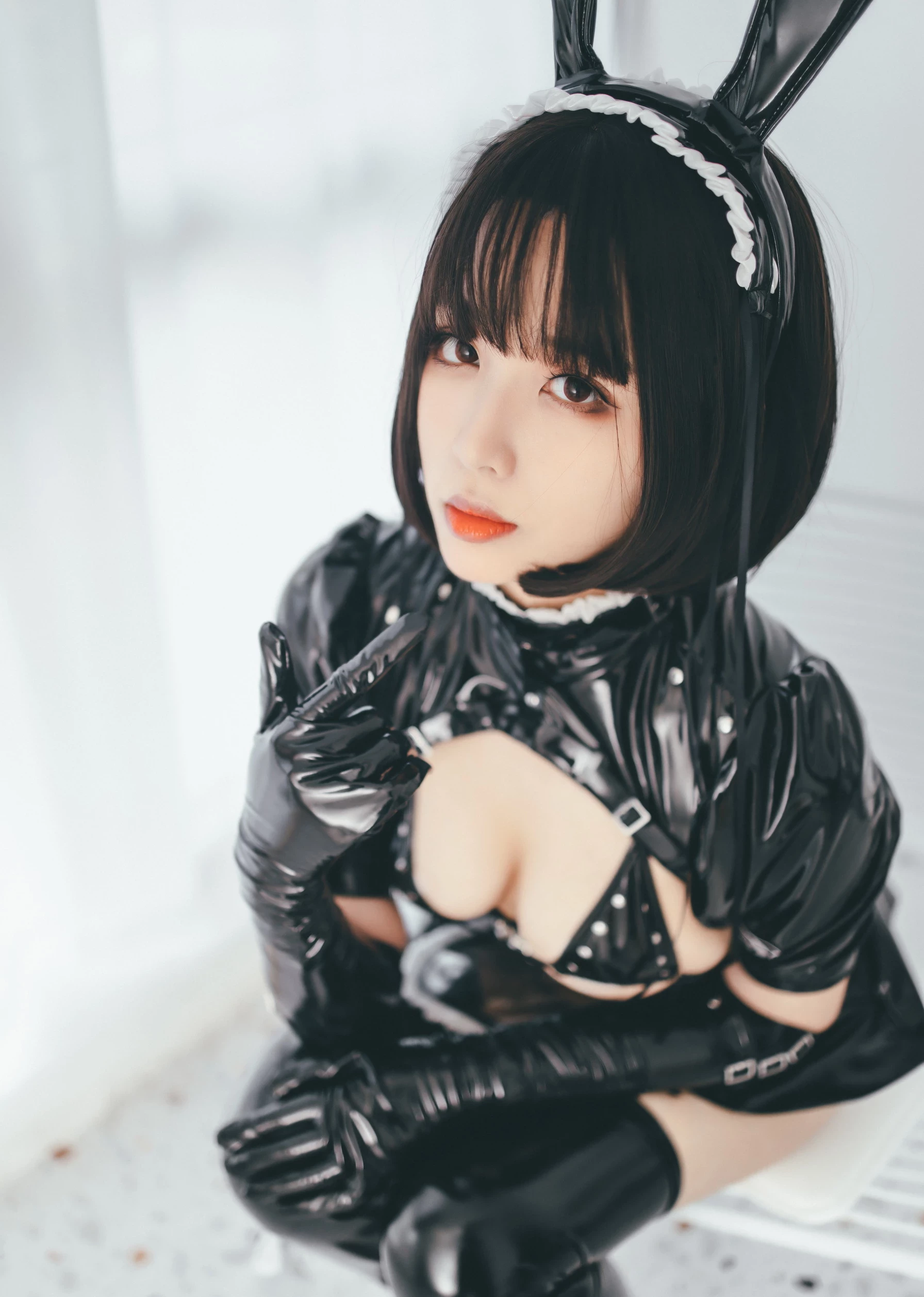 Xansoon 轩萧学姐 – Bunny girl maid 兔女郎女仆 [52P]