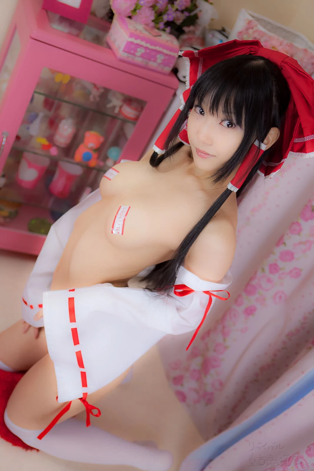 lenfried touhou hakurei reimu sexy ero cosplay