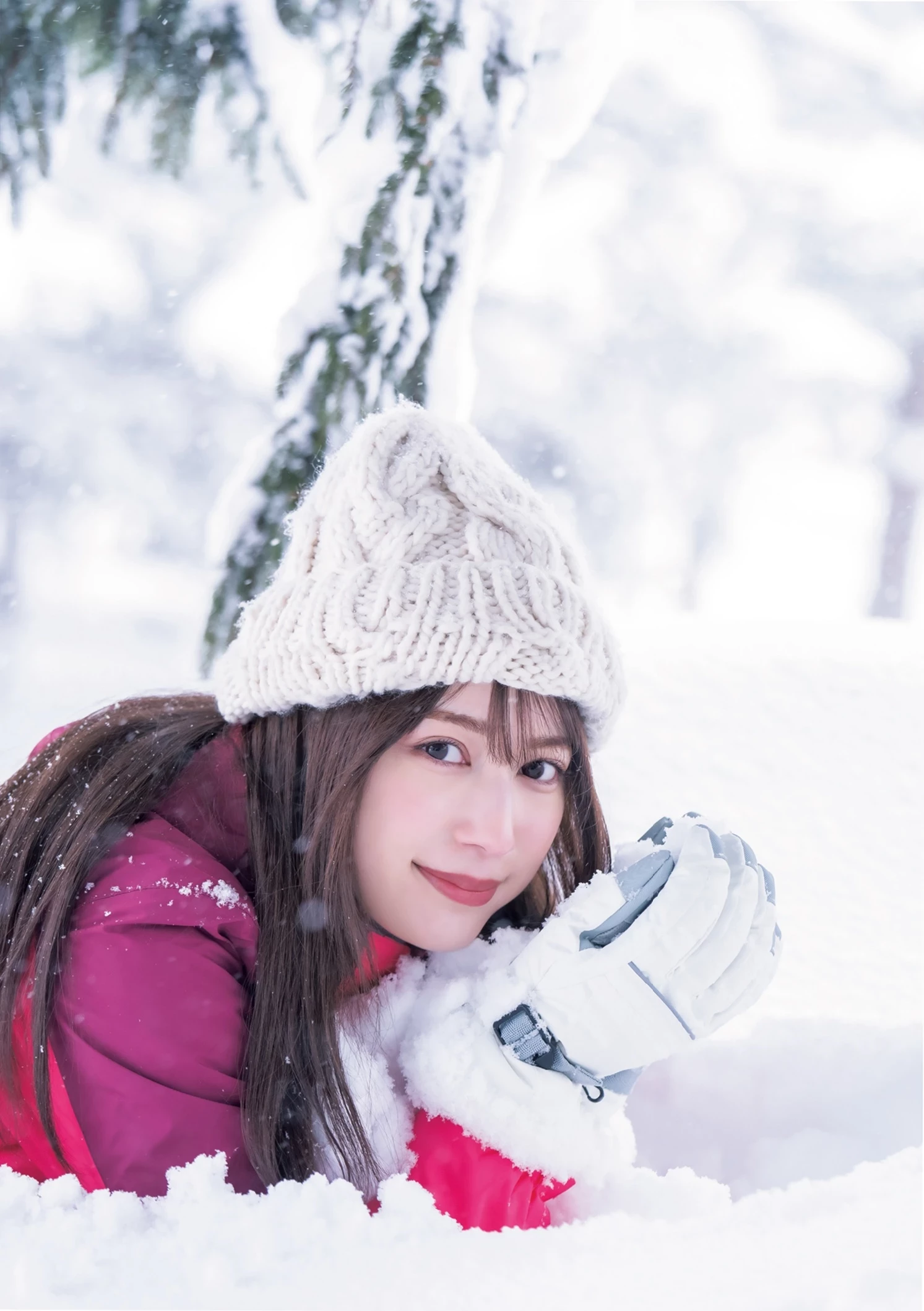 雪平莉左ファースト写真集 [106P]