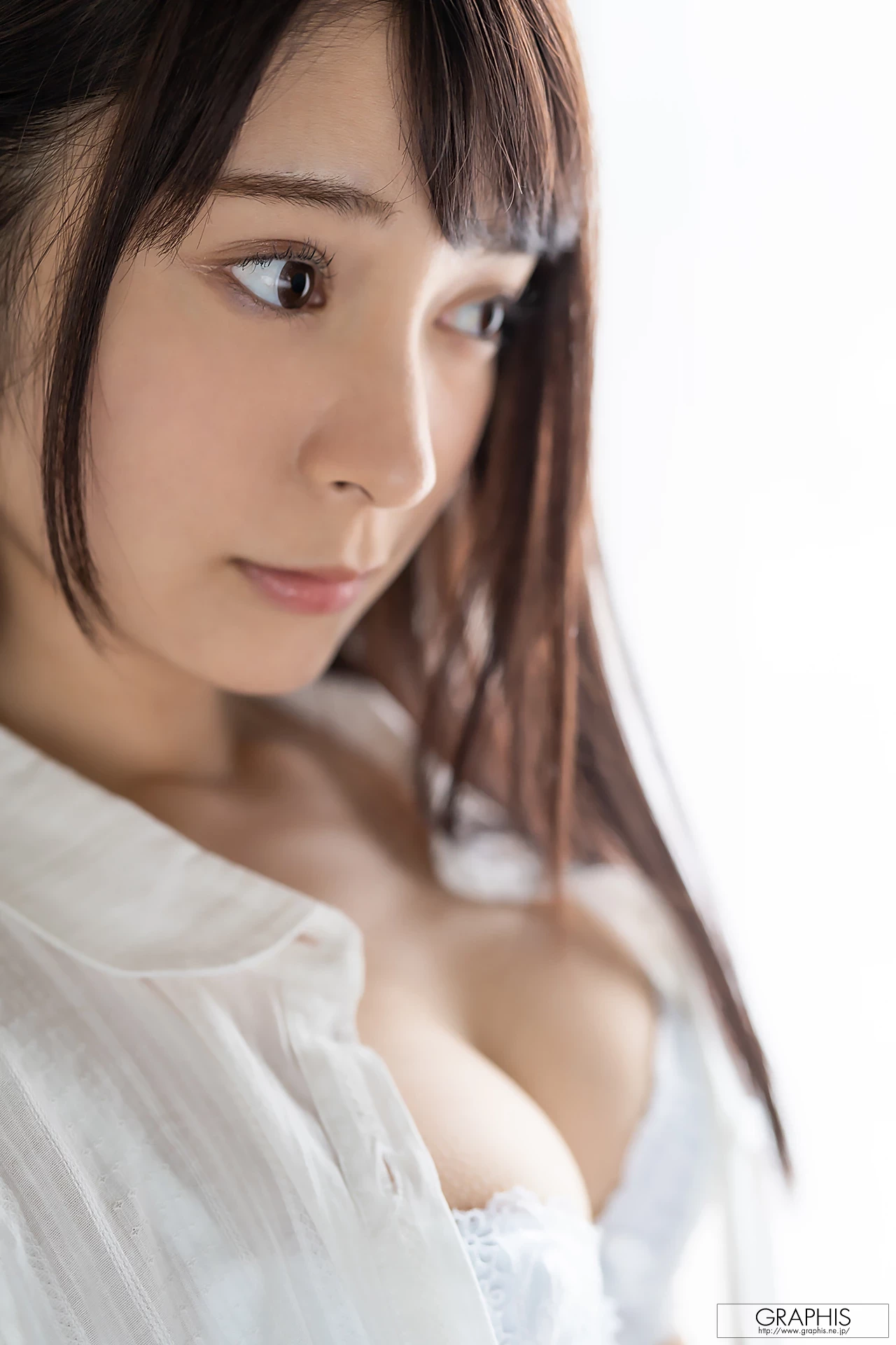 [Graphis] 2018-08-31 Rika Narumiya 成宫りか ‘ Refresh Girl ’