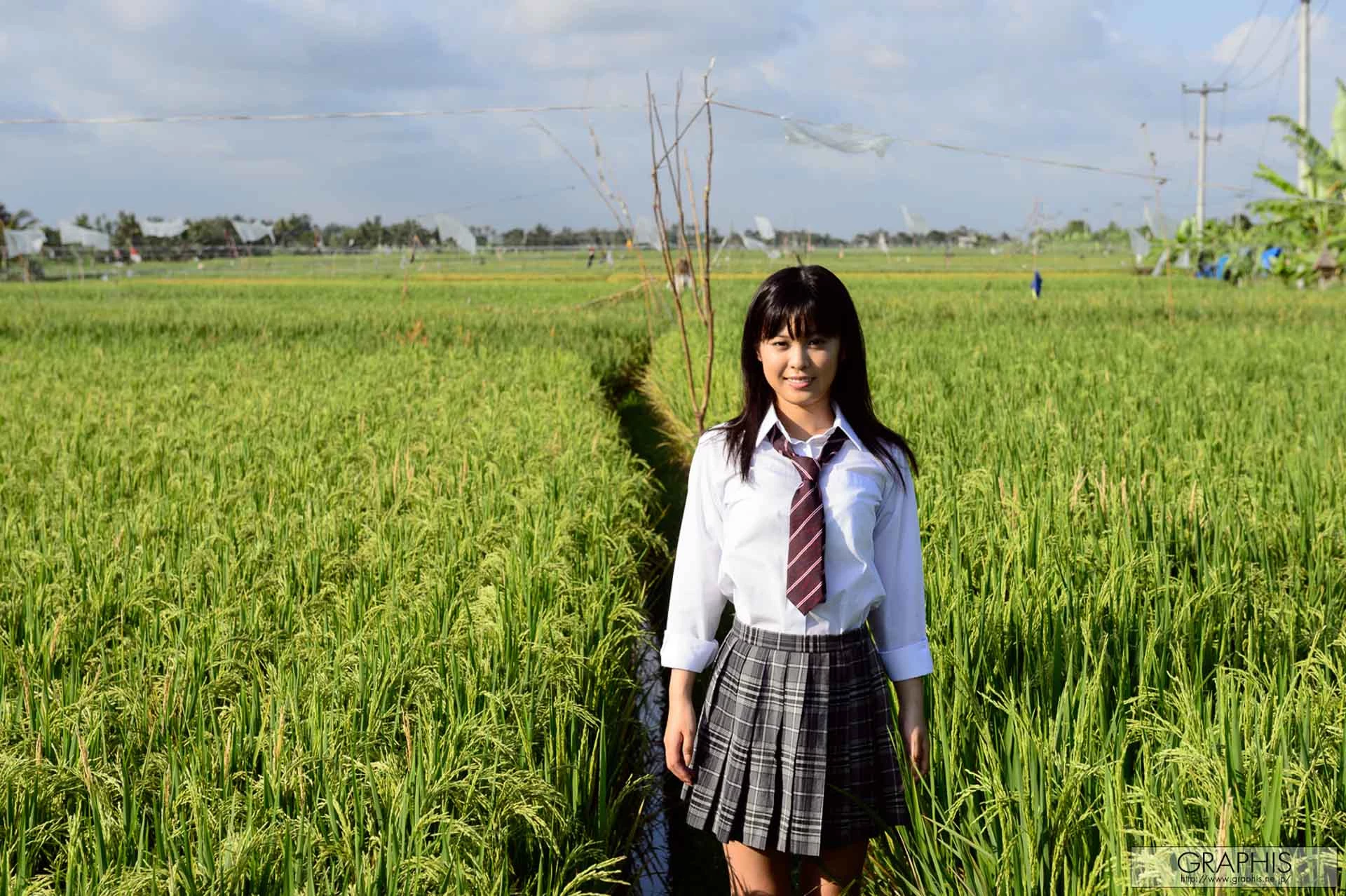 清纯女优纱藤まゆ 美人露胸一瞬间有够晕