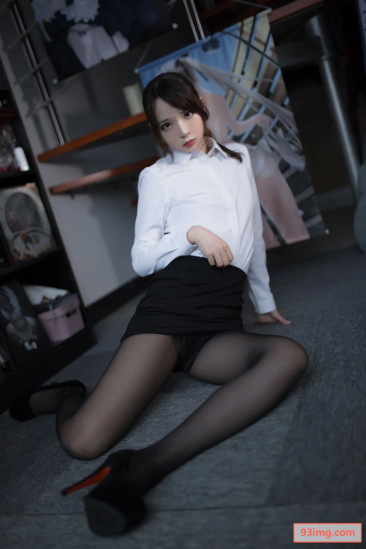 [COSER] 疯猫ss - 白领黑丝职业装少女写真套图