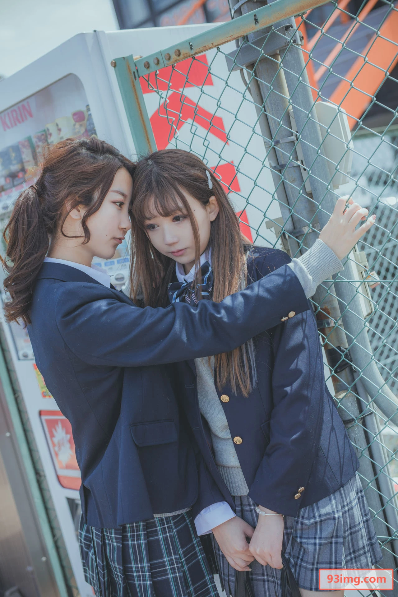 JK制服百合少女写真[CN：-黑川-]