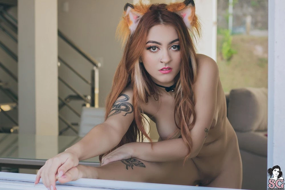 [Suicide Girls] Naerys - Foxy Lady