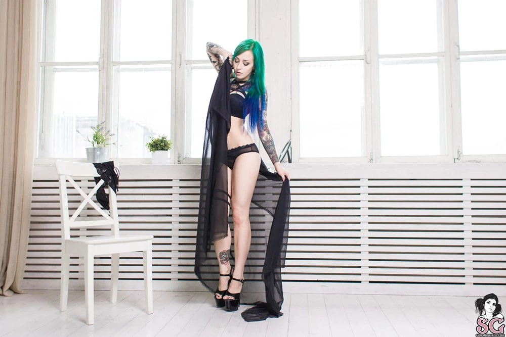 [Suicide Girls] JaneSinner - Darkness Inside