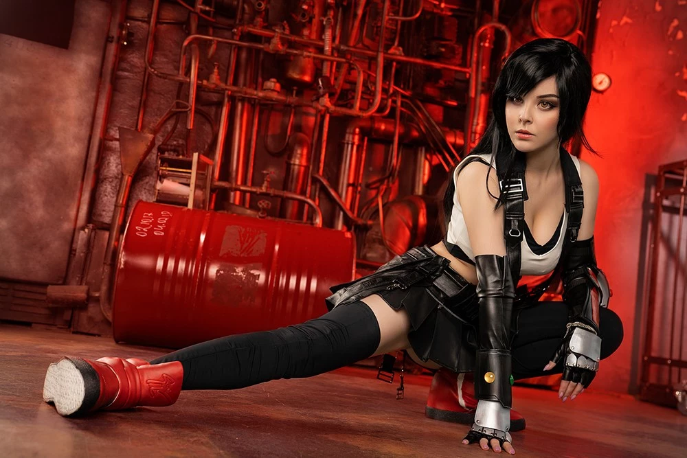 Helly von Valentine - Tifa