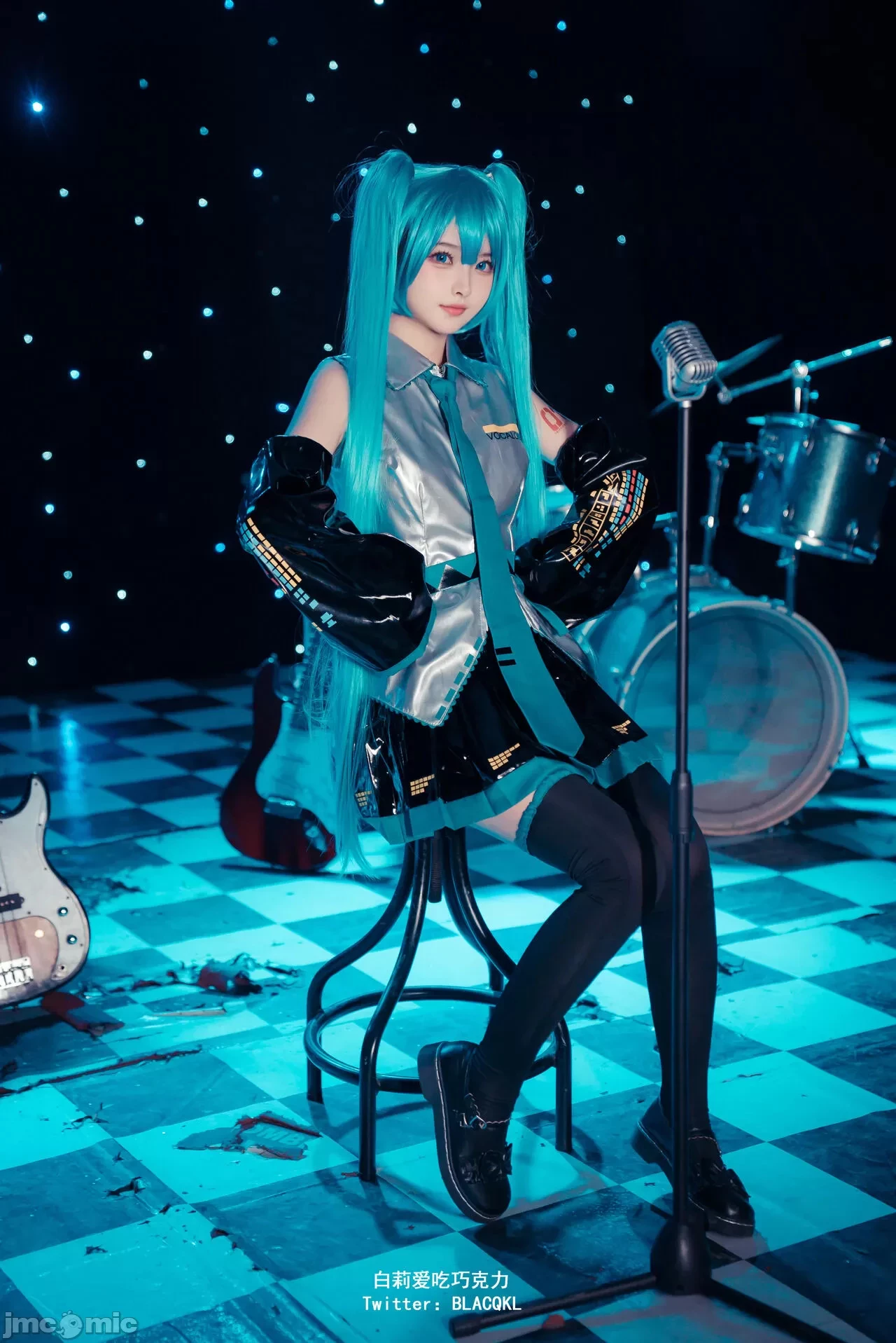 白莉爱吃巧克力 - miku [102P]