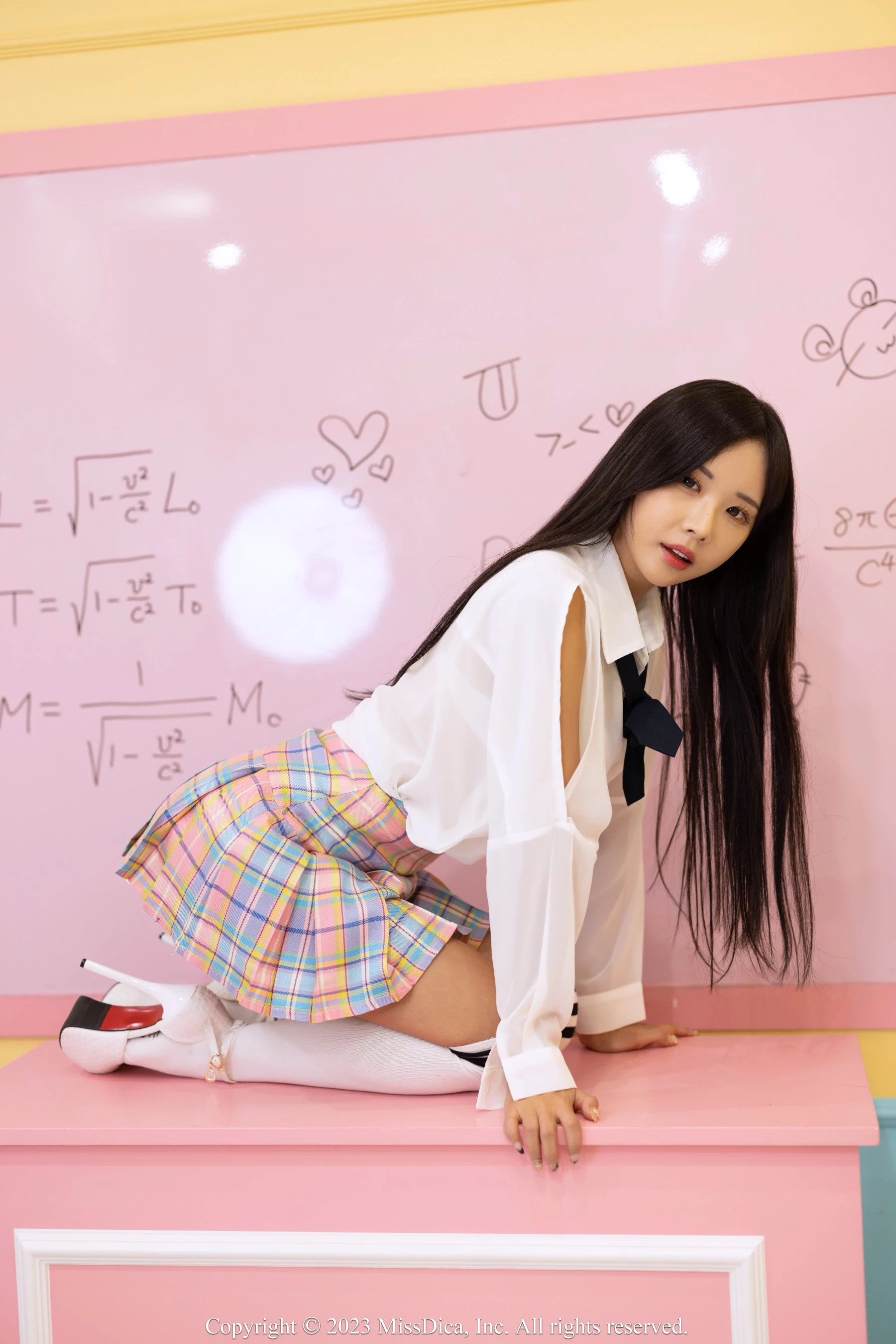 Habin [하빈] - Good Student [61P]