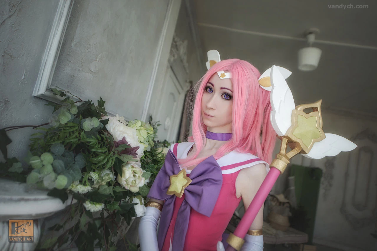 Vandych - Star Guardian Lux