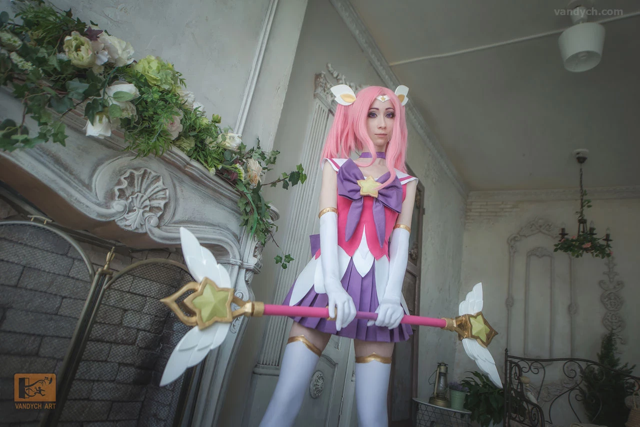 Vandych - Star Guardian Lux