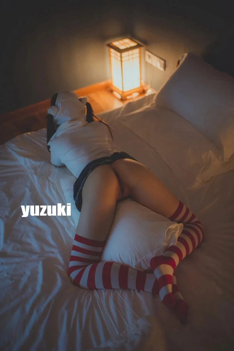 柚木YUZUKI 图包第32季泡泡条纹袜 [78P]