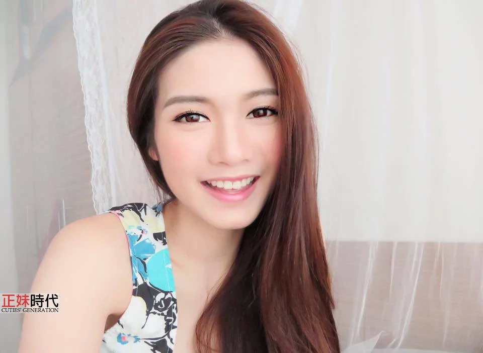 Charlotte Cheung 张沛乐 好靓的代言模特儿