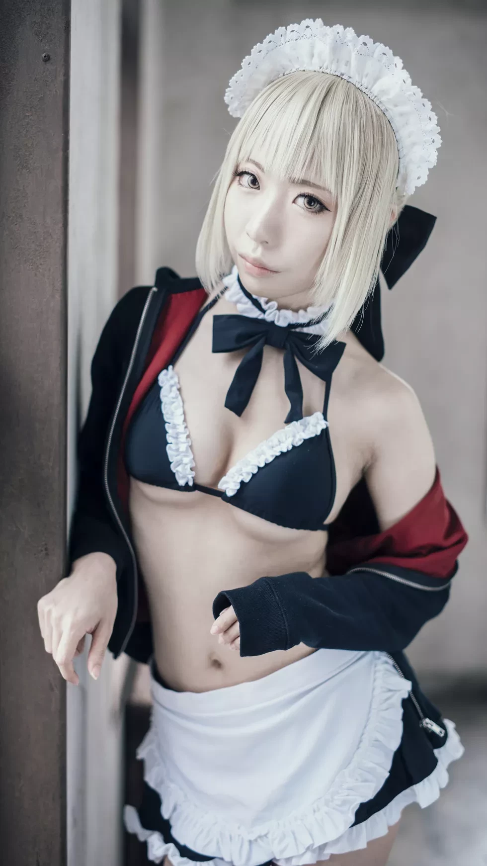 [Cosplay精选]《HeartBreak Morgan》吃雪糕的紧身衣妹子性感写真243P