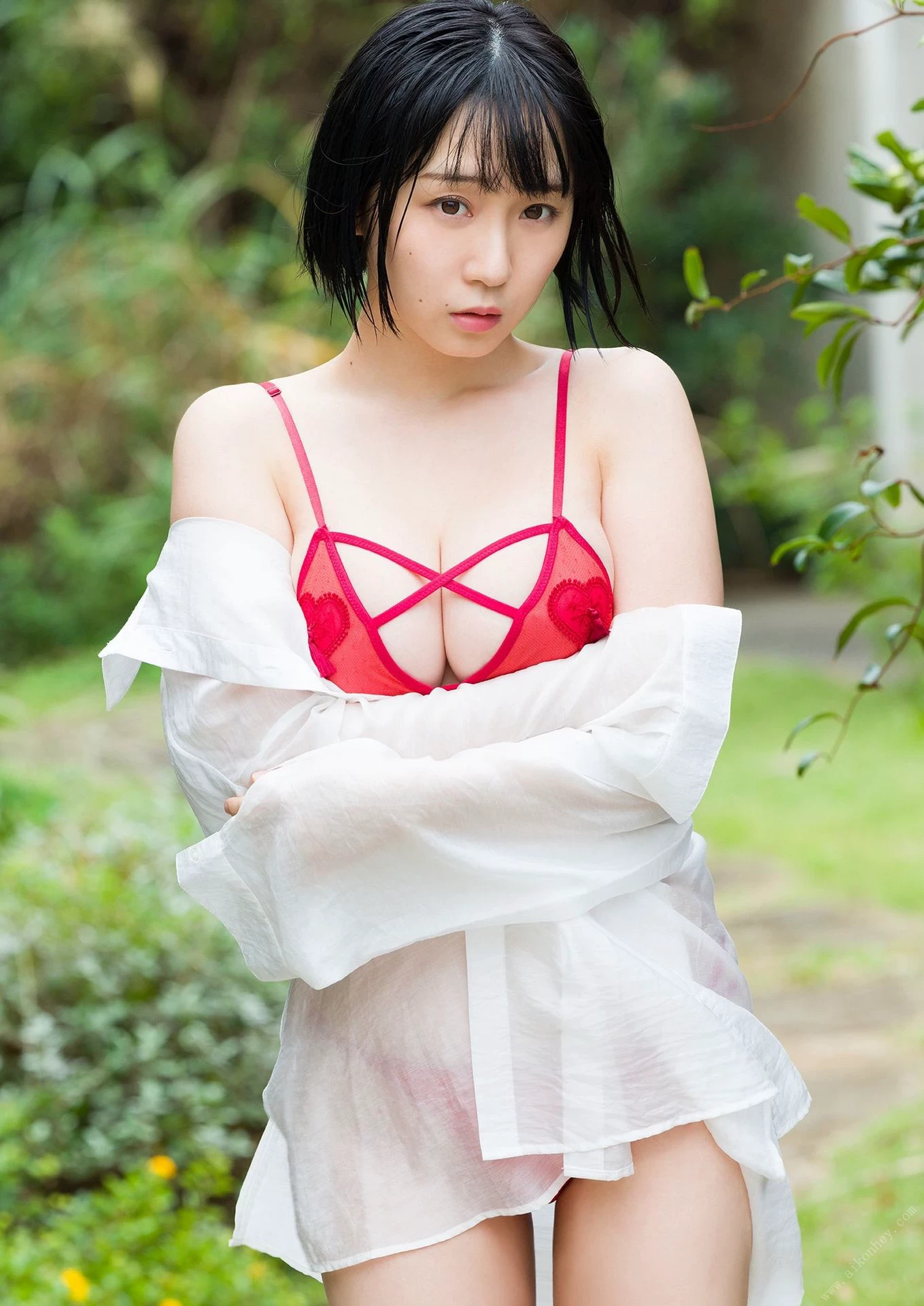 伊织萌[伊织もえ][Photobook] [デジタル限定 YJ PHOTO BOOK]写真集“100回目 しよ” [48P]