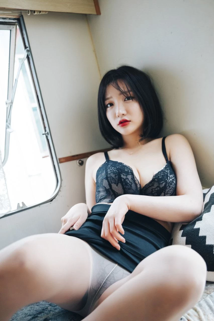 网络美女清凉写真 福利姬 [10P]