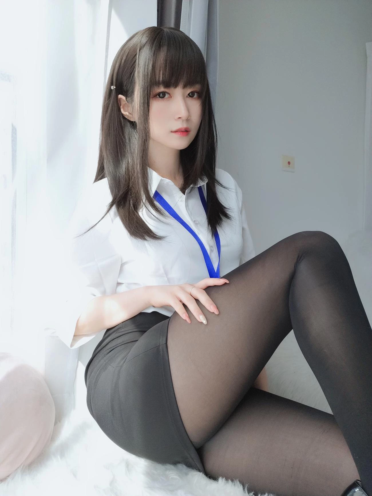 白银81 制服 [121P]