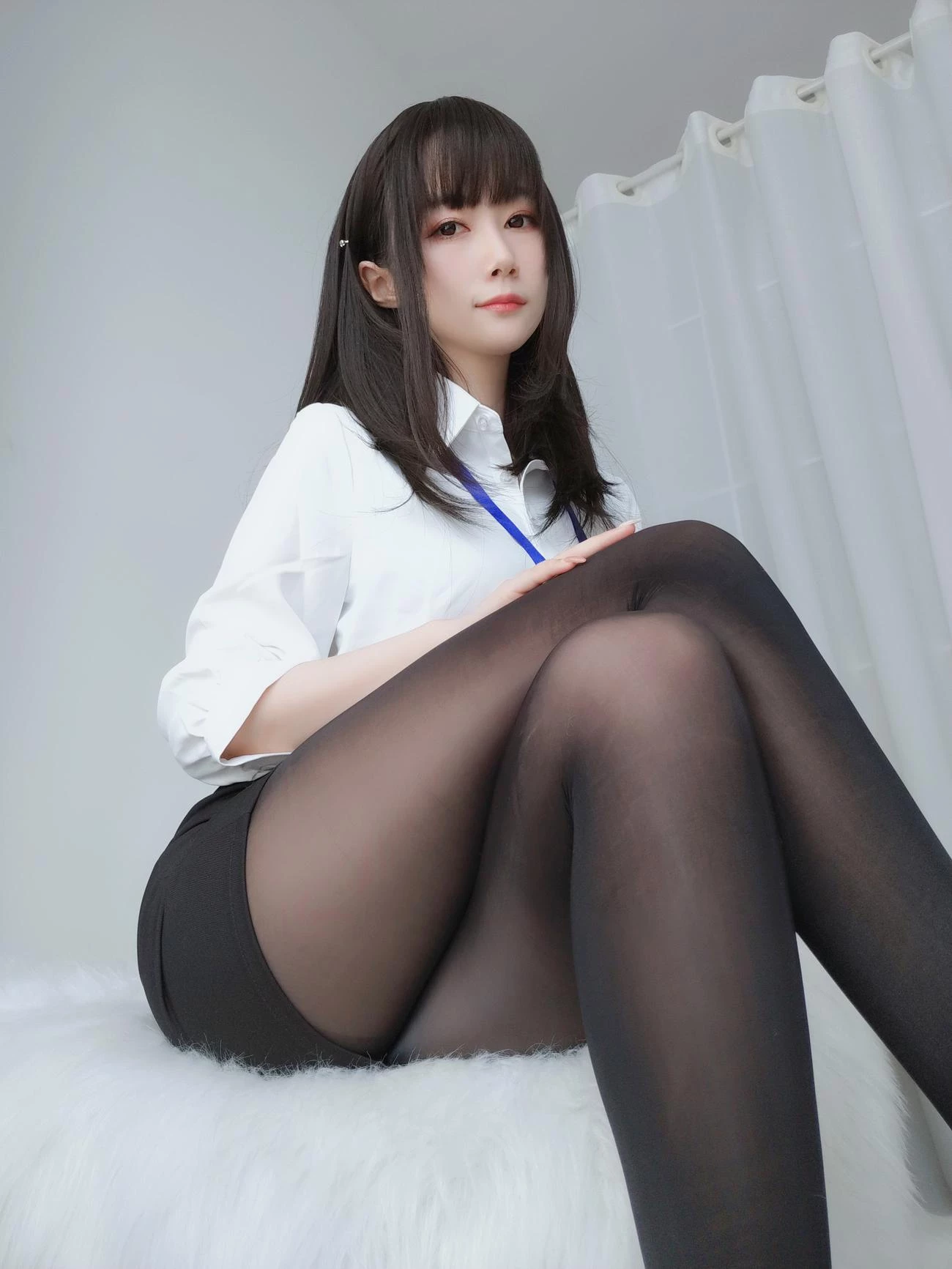 白银81 制服 [121P]