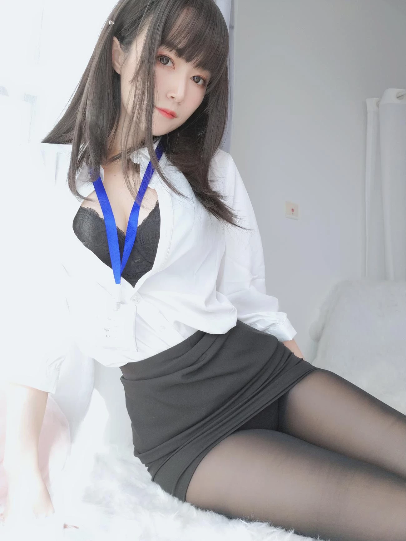 白银81 制服 [121P]