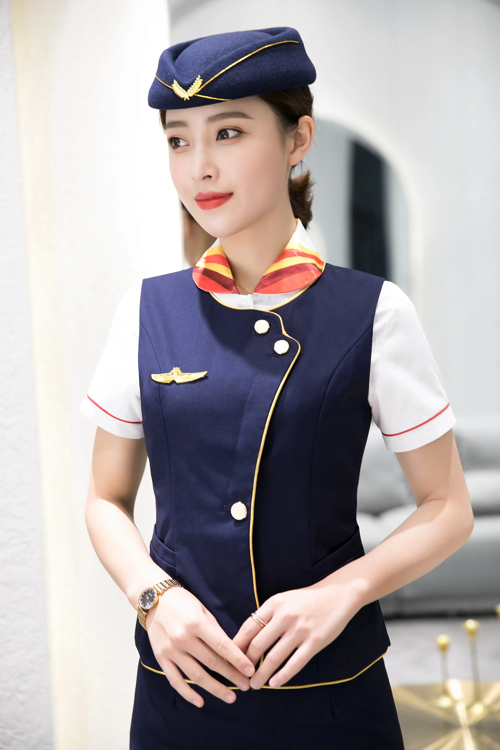 [网搜美腿系列]美模 晓婧 空姐制服[21P]