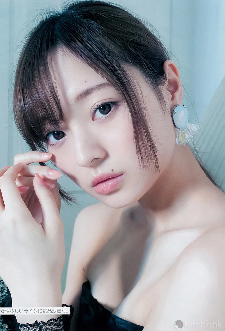 乃木坂46梅泽美波推出首本写真模特儿性感魅力全开