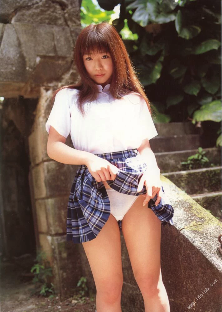 小仓艾莉丝 [小仓ありす]2003.08.18 写真集 真夏の国のありす [113P]