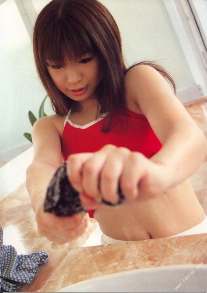 小仓艾莉丝 [小仓ありす]2003.08.18 写真集 真夏の国のありす [113P]