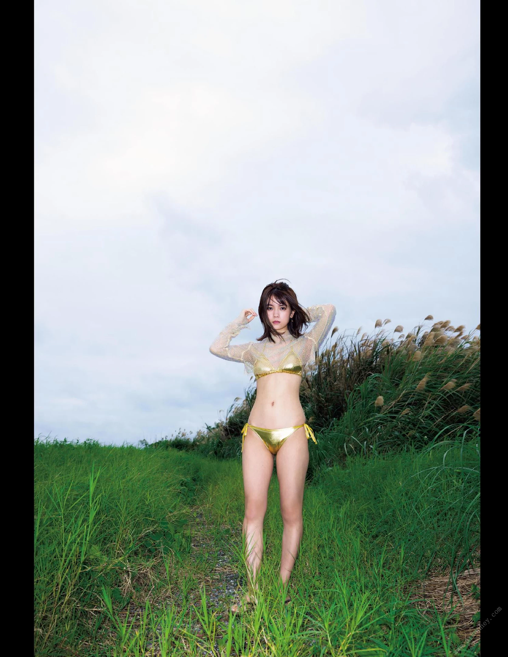 村山优香1st.写真集 MY～辉く瞳～ [106P]