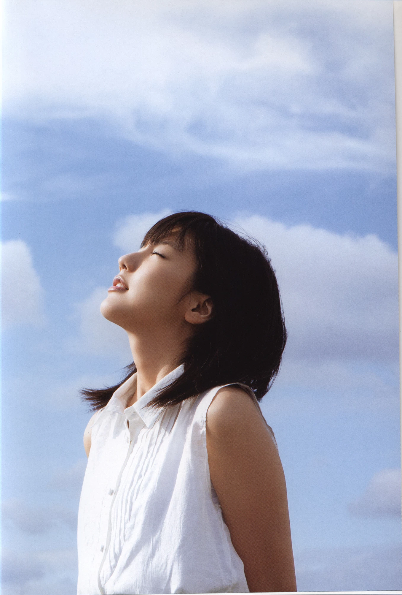 真野恵里菜[Bomb.tv] 2009.10 Mano Erina [510P]