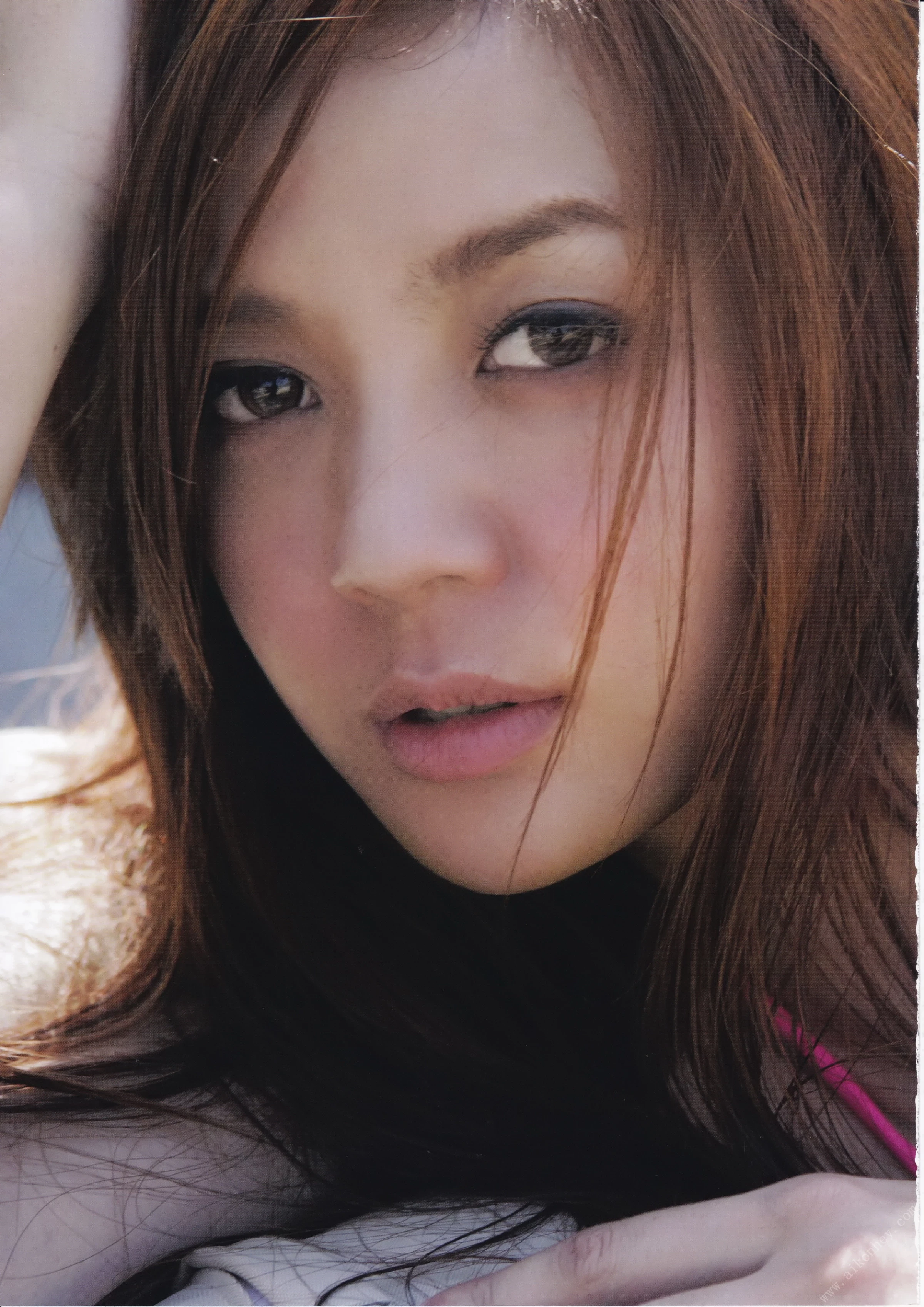 周伟彤[Photobook] Cica 写真集“Cica loves YOU！” [109P]