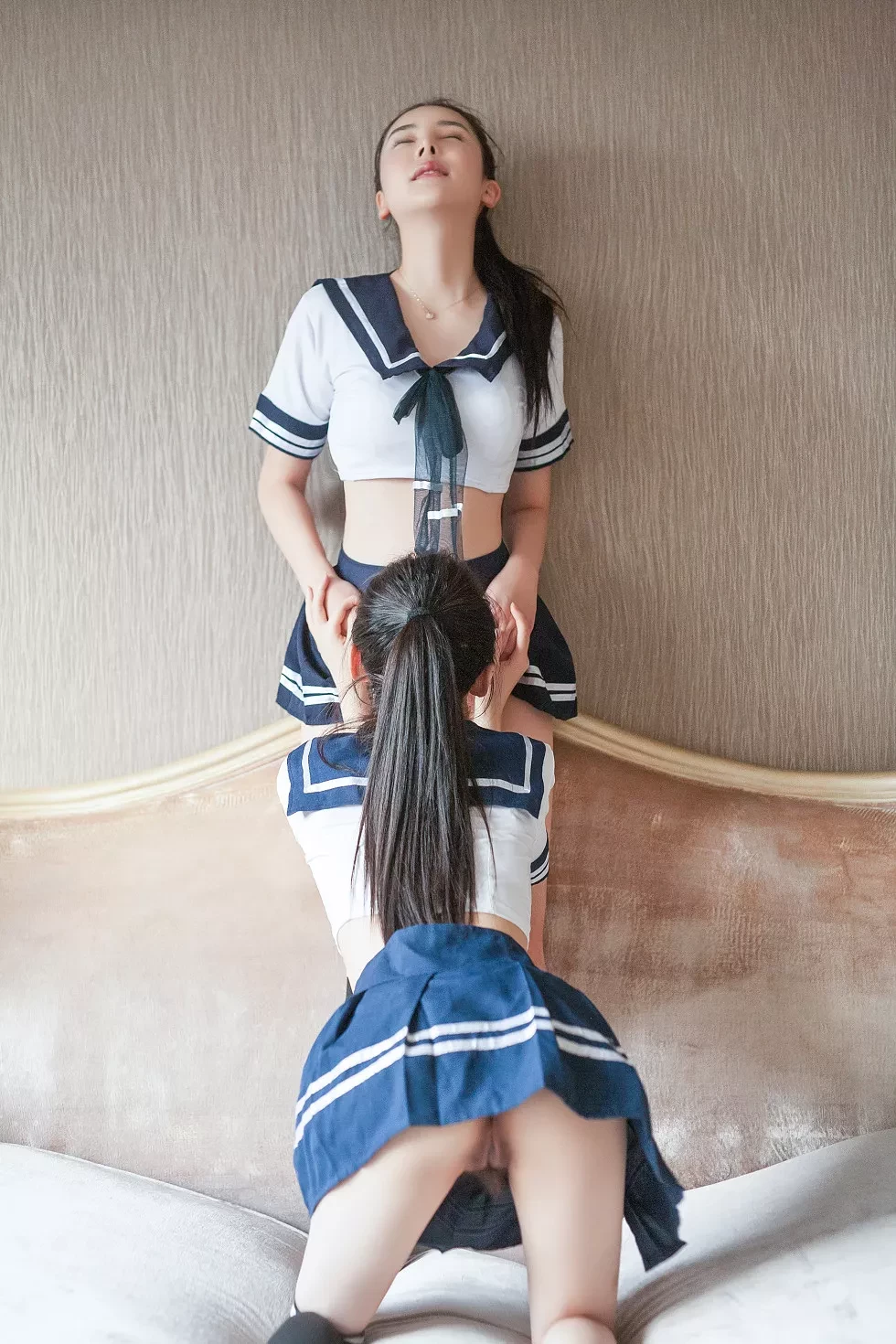 推女郎第特辑_推女郎李丽莎学生服姐妹花大尺度诱惑无底线写真31P