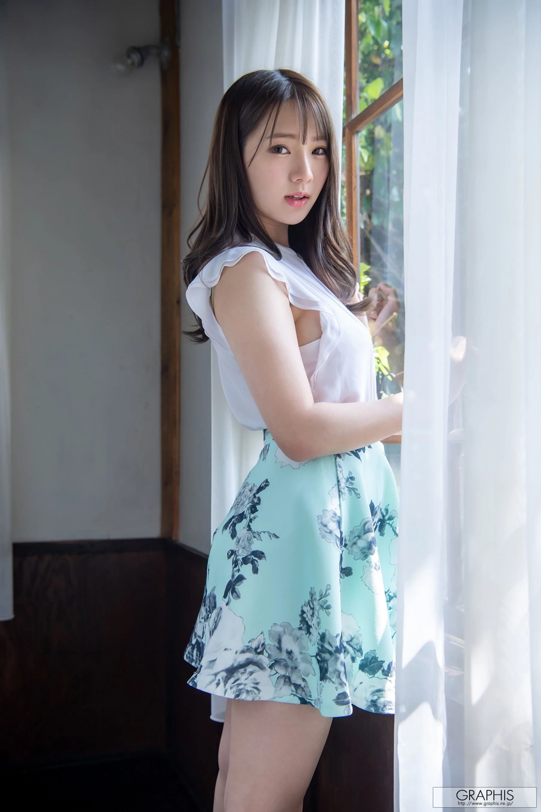 早野诗[Photo][Graphis]FIRST Gravure 初脱ぎ娘 [128P]