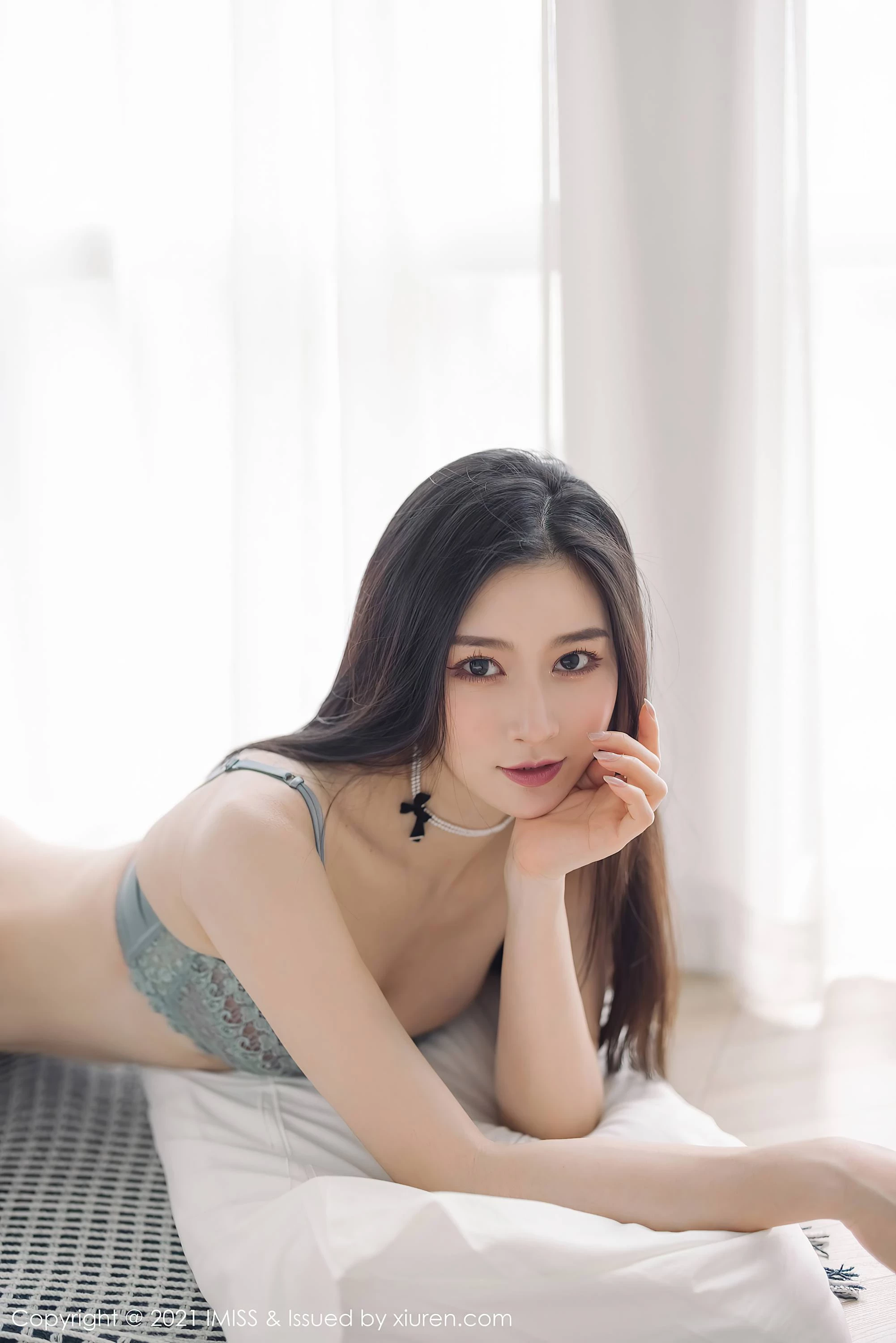 [IMiss爱蜜社系列]2021.03.26 Vol.569 Vanessa 完整版无水印写真[61P]