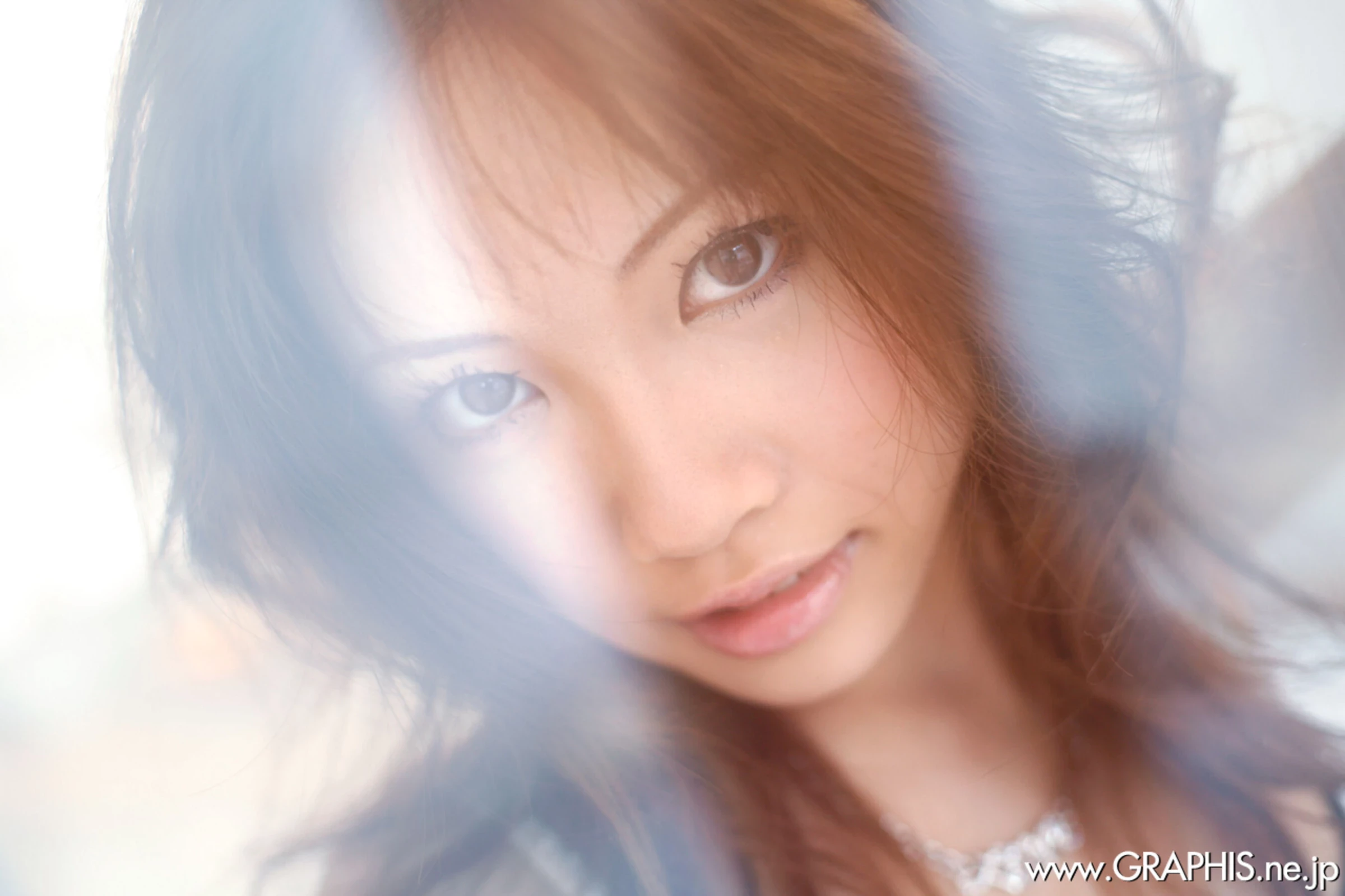 椎名丽香[Graphis]《SPRINKLED JEWEL》[2006-04-01] [108P]