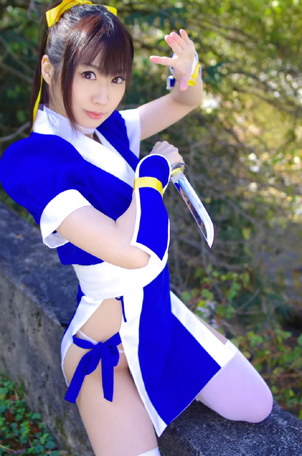 [Cosplay精选]COS正片《霞浪漫》美女武士的白丝美腿性感写真337P