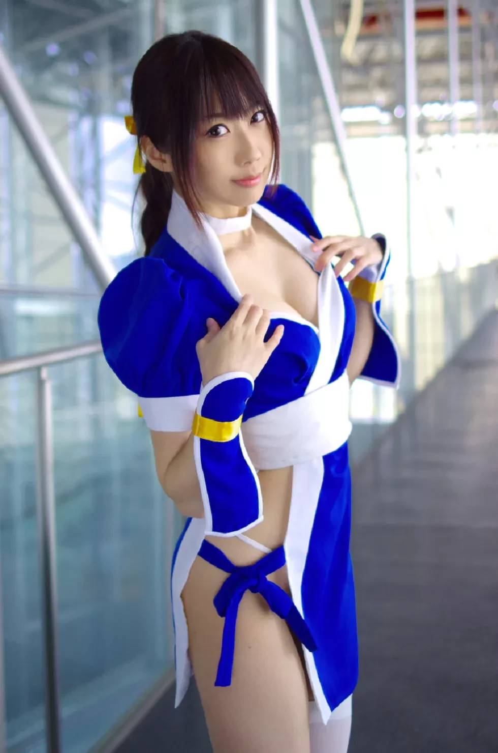 [Cosplay精选]COS正片《霞浪漫》美女武士的白丝美腿性感写真337P