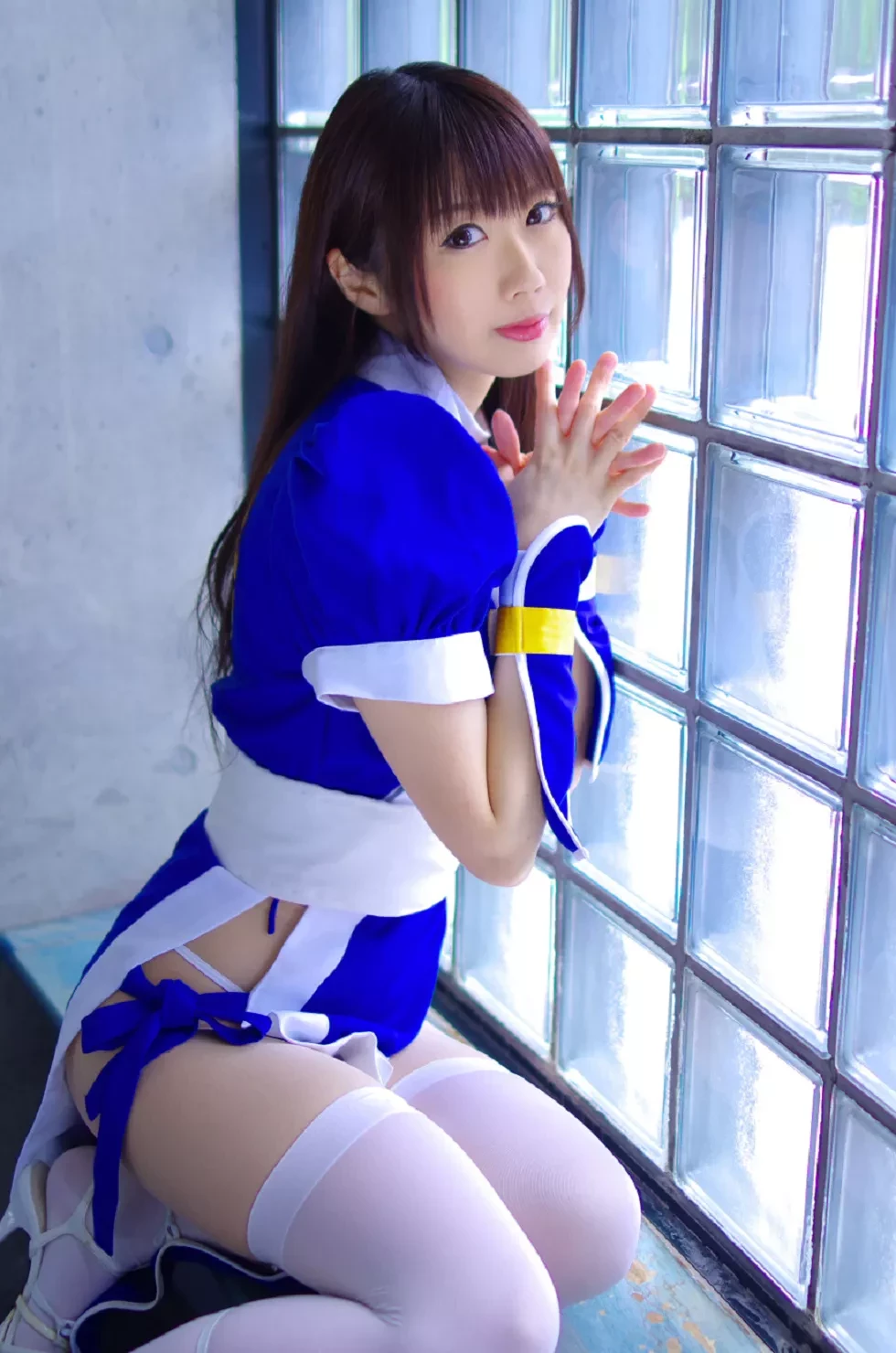 [Cosplay精选]COS正片《霞浪漫》美女武士的白丝美腿性感写真337P