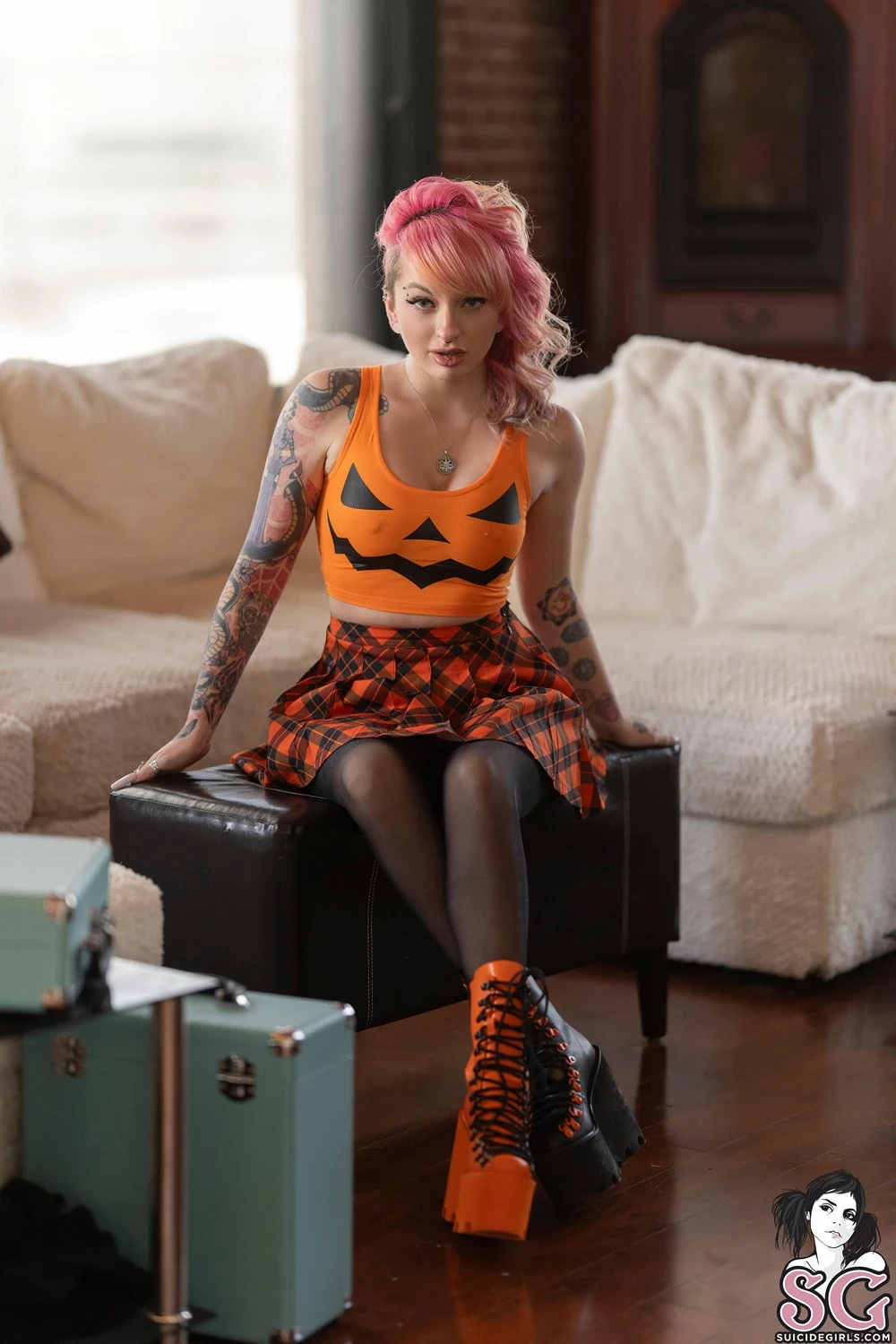 [Suicide Girls]Oct 07, 2024 - Ktstrange - Summerween[50P]