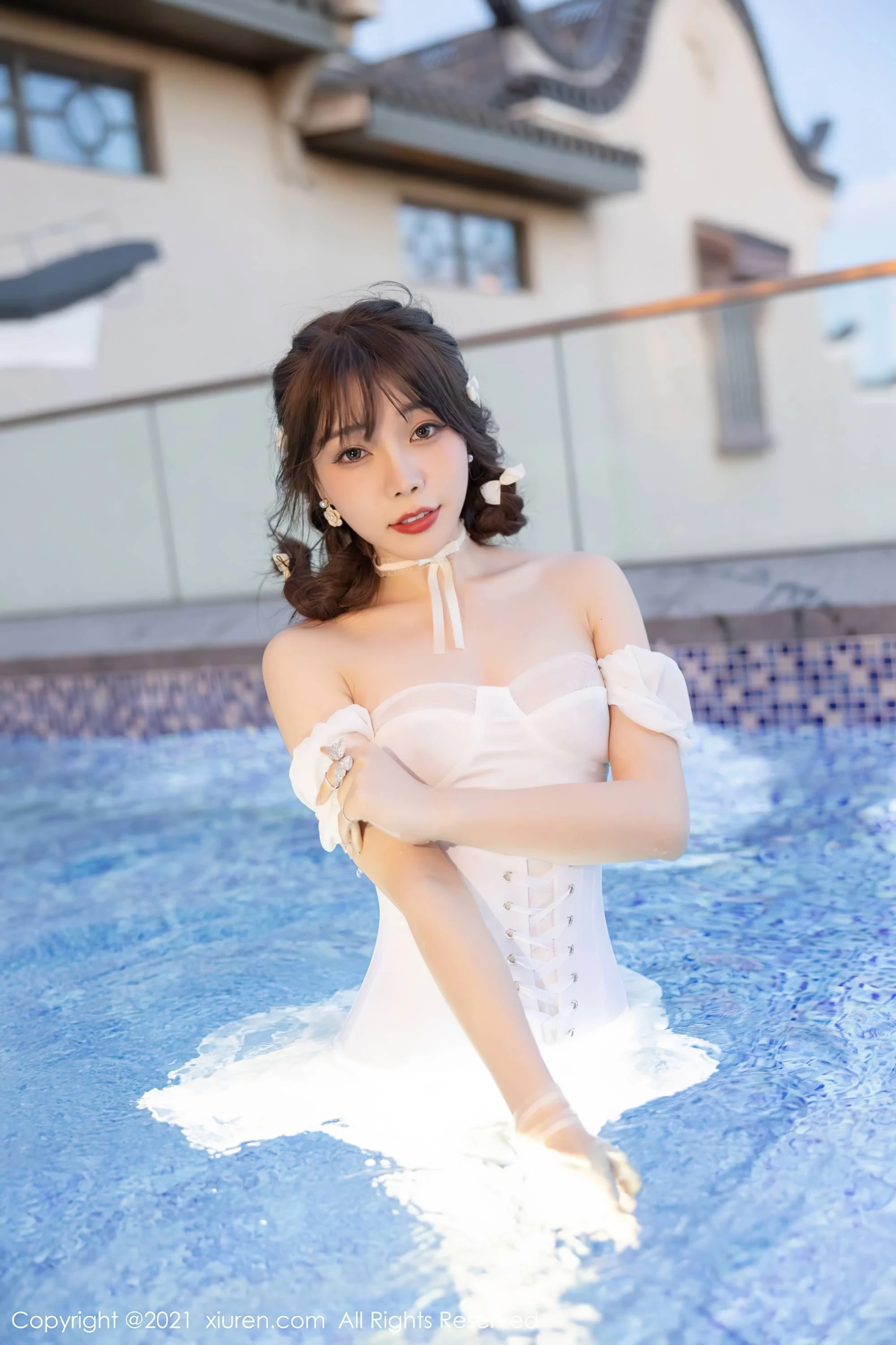 [Xiuren秀人系列]2021.09.26 No.3998 芝芝Booty 完整版无水印写真[63P]