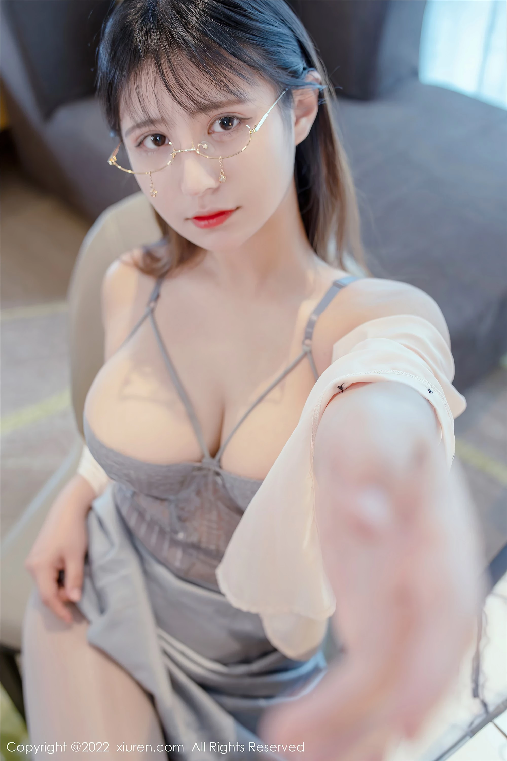 [Xiuren秀人系列]2022.04.01 NO.4808 久久 完整版无水印写真[68P]