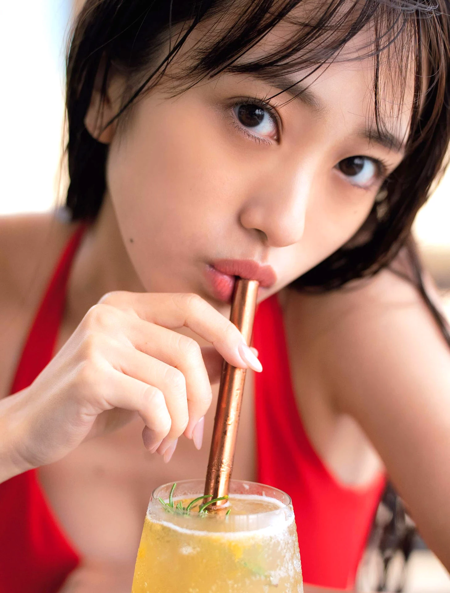 AKB48総监督 向井地美音 ハリ感がスゴい美乳グラビア