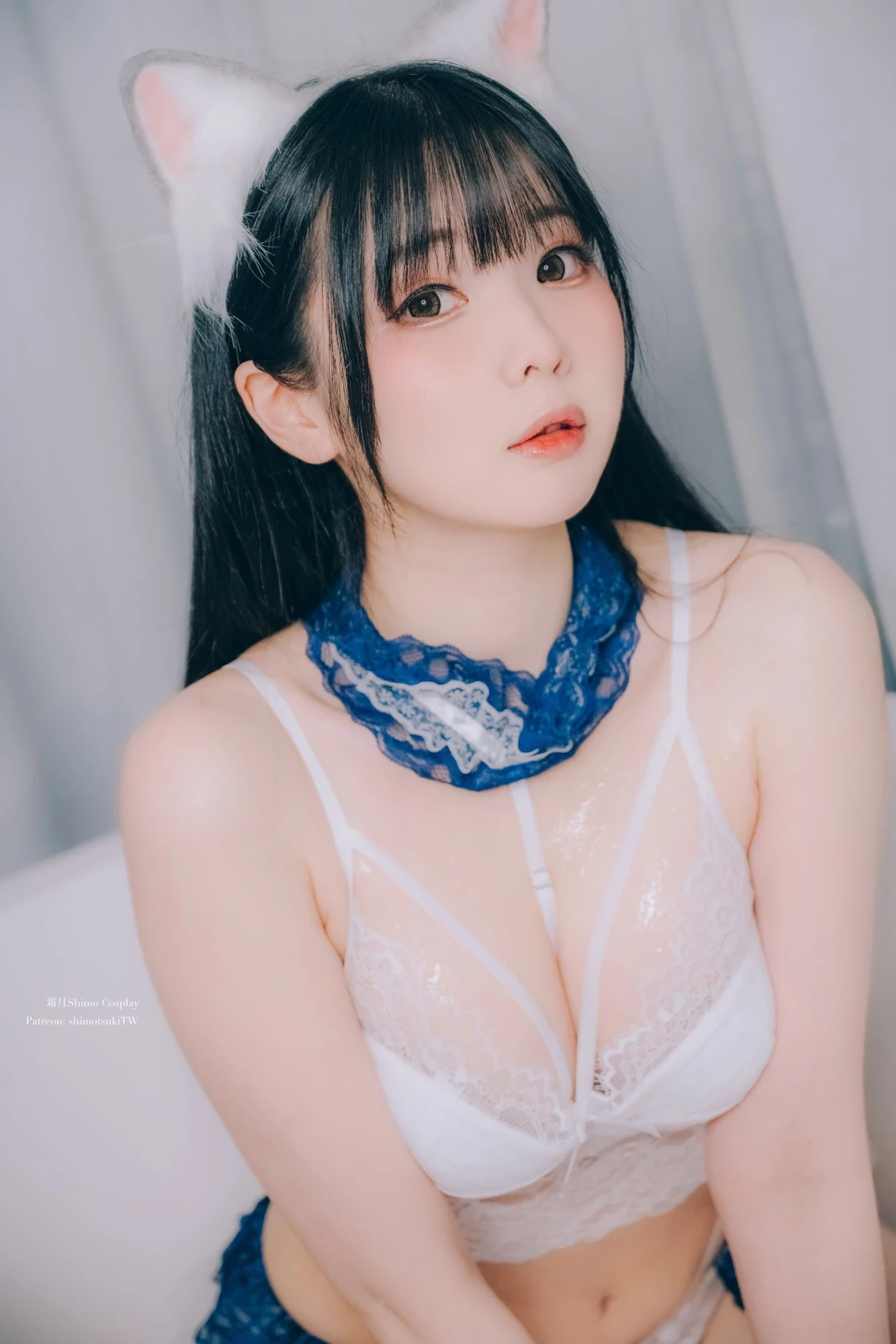 顶级Coser“童颜细腰丰乳肥臀”网红尤物霜月 [11P]