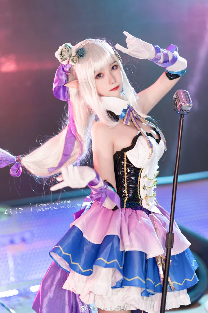 《Re：從零開始的異世界生活》艾米莉亞偶像歌手Cosplay[CN：Momoko葵葵] [12P]